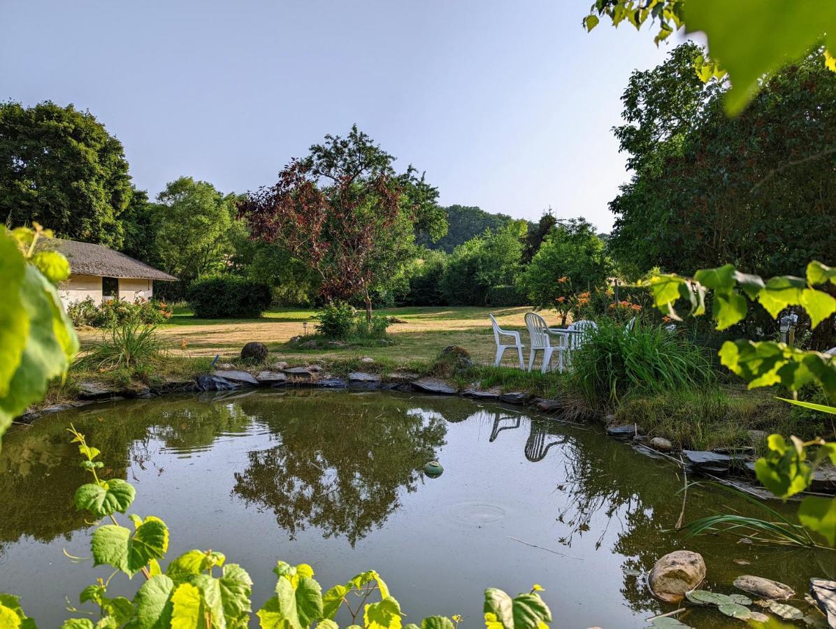 Hotel Und Weingut Karlsmuehle Mertesdorf Buitenkant foto